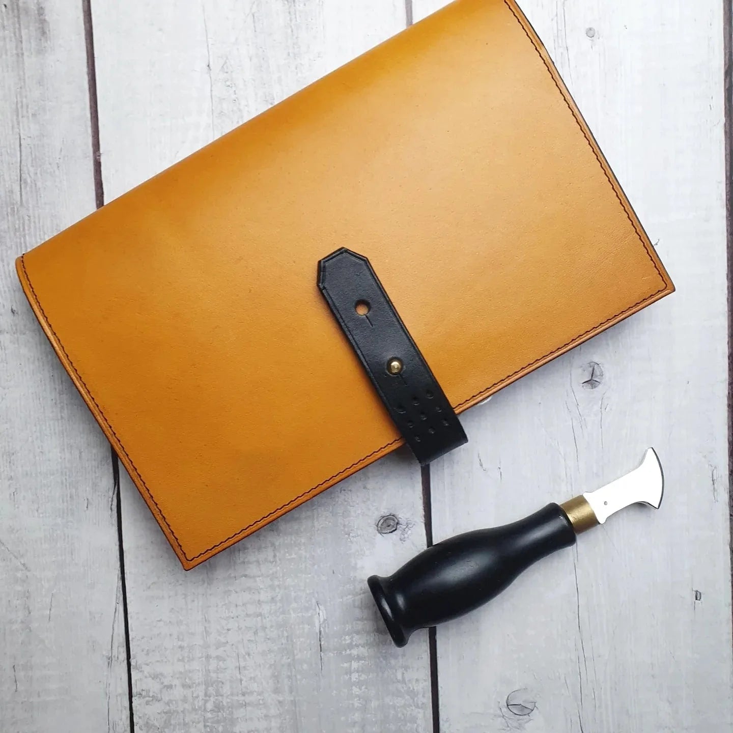 'Laurel' The Bespoke Handmade Luxury Leather Notebook Journal A5 standard