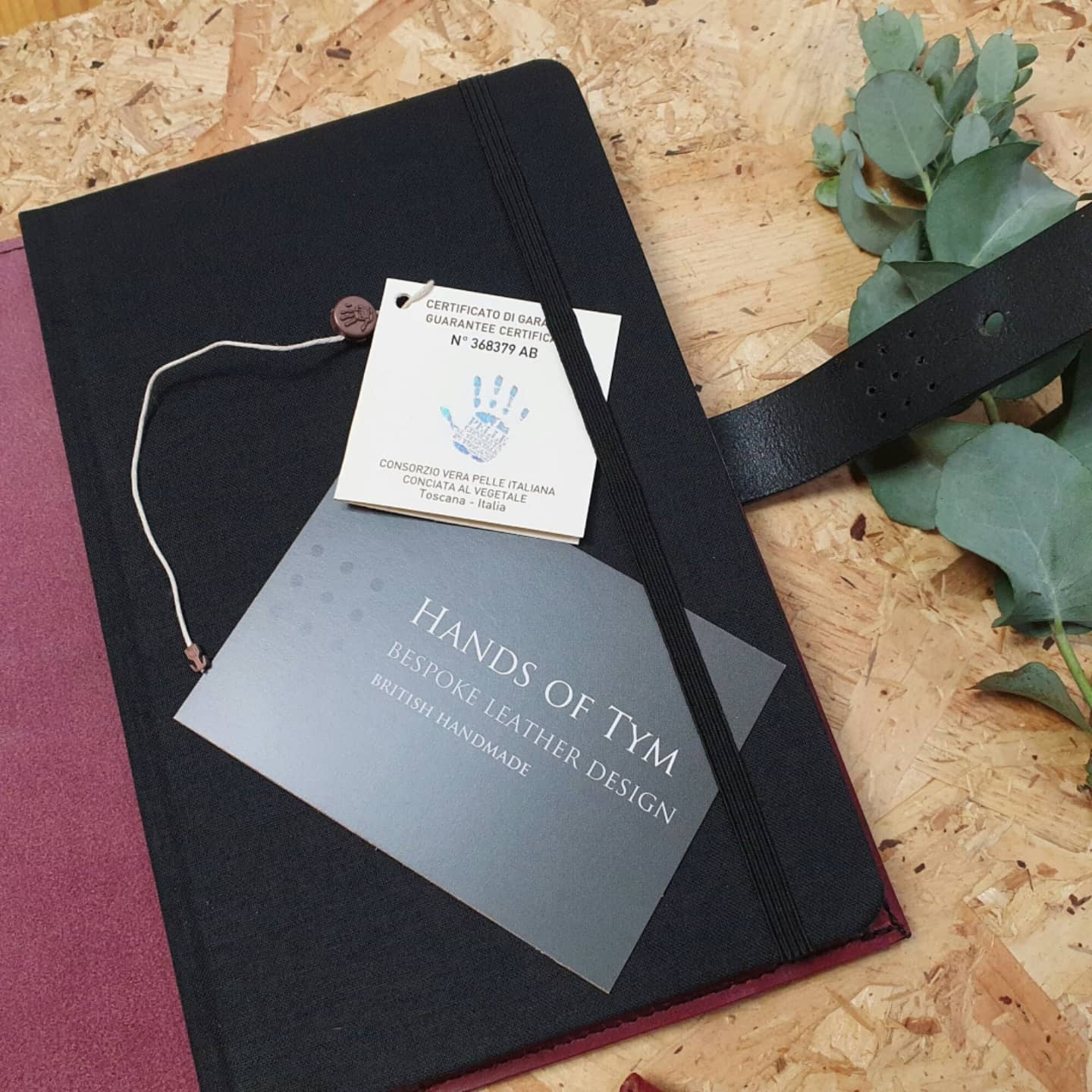 'Laurel' The Bespoke Handmade Luxury Leather Notebook Journal A5 standard