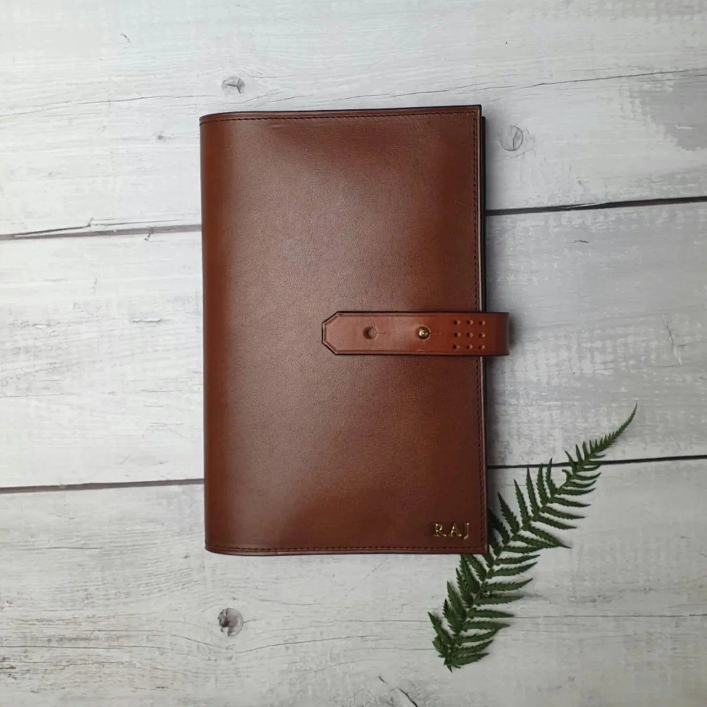 'Laurel' The Bespoke Handmade Luxury Leather Notebook Journal A5 standard