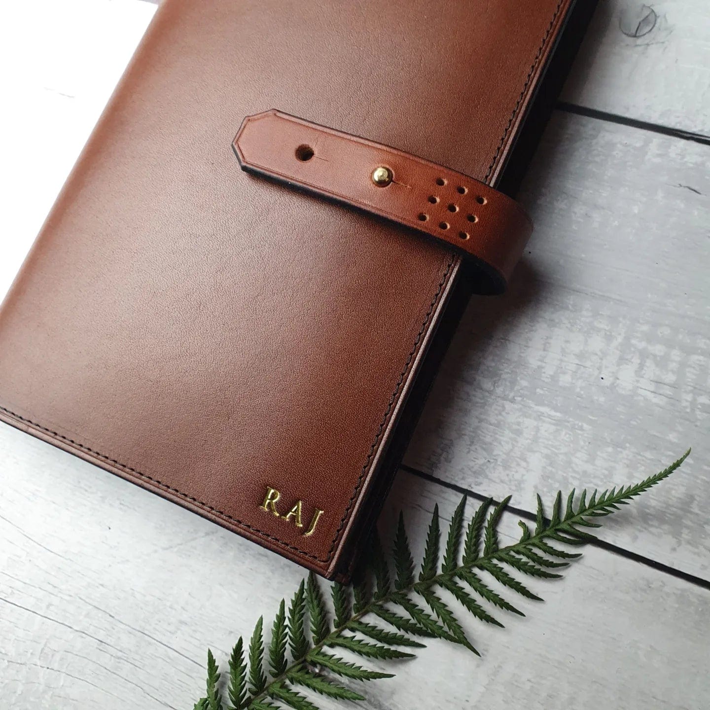 'Laurel' The Bespoke Handmade Luxury Leather Notebook Journal A5 standard