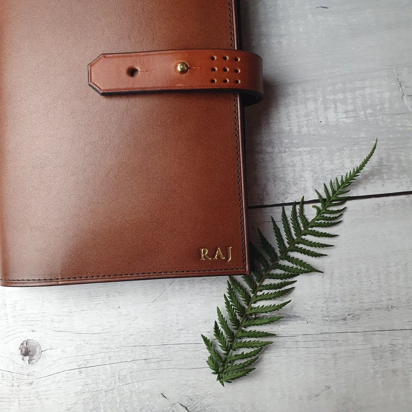 'Laurel' The Bespoke Handmade Luxury Leather Notebook Journal A5 standard