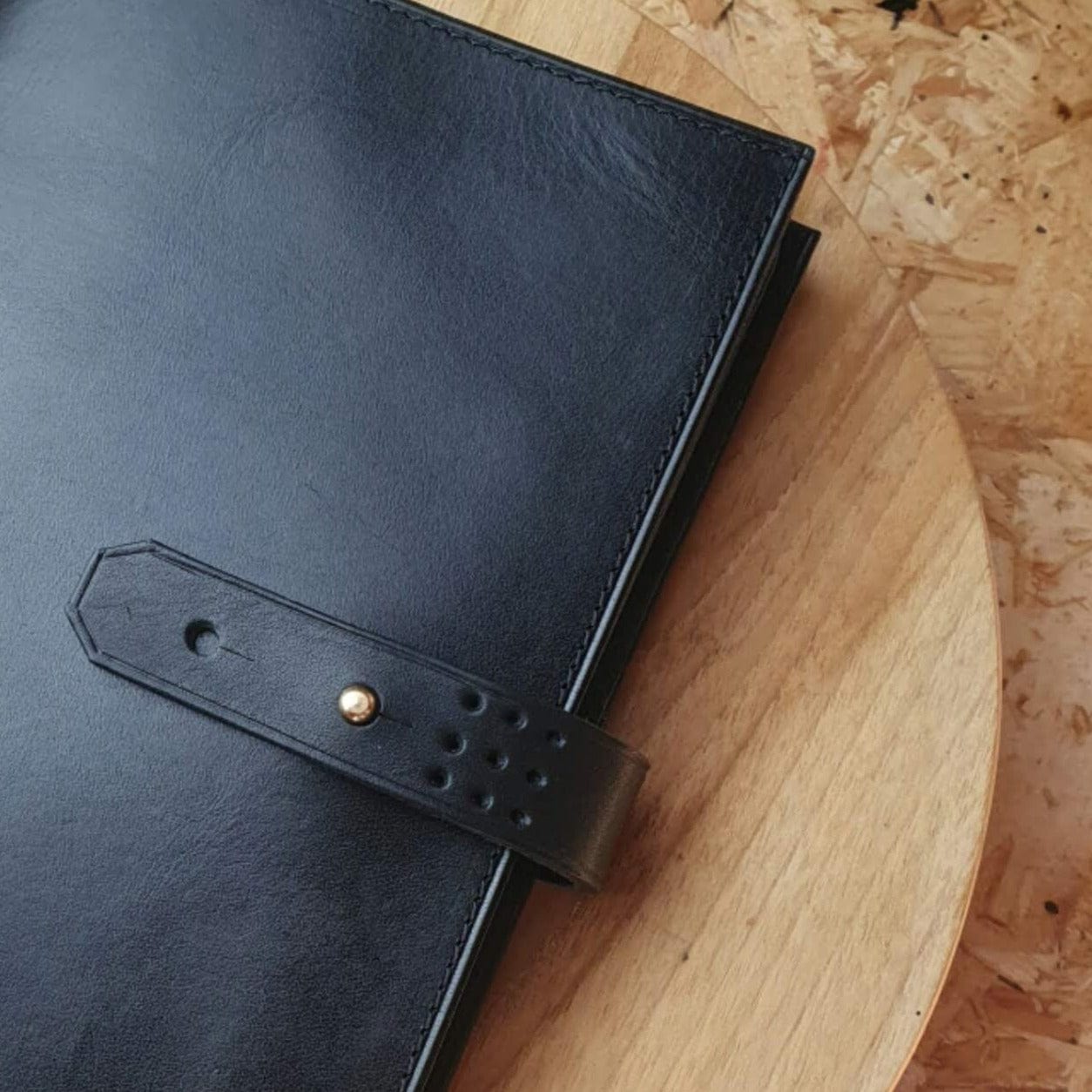 'Laurel Sketch' The Bespoke Handmade Luxury Leather Sketchbook A4 A5 Landscape
