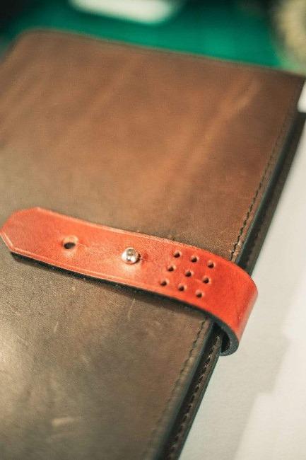 'Laurel' The Bespoke Handmade Luxury Leather Notebook / Diary A4